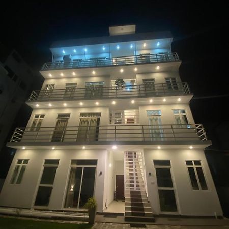 Apartment Near Colombo Airport Katunayaka Bagian luar foto