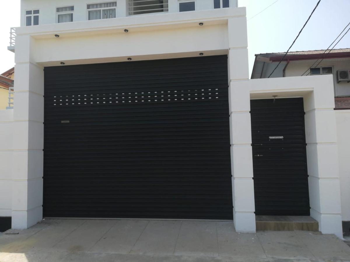 Apartment Near Colombo Airport Katunayaka Bagian luar foto