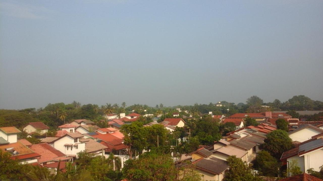 Apartment Near Colombo Airport Katunayaka Bagian luar foto
