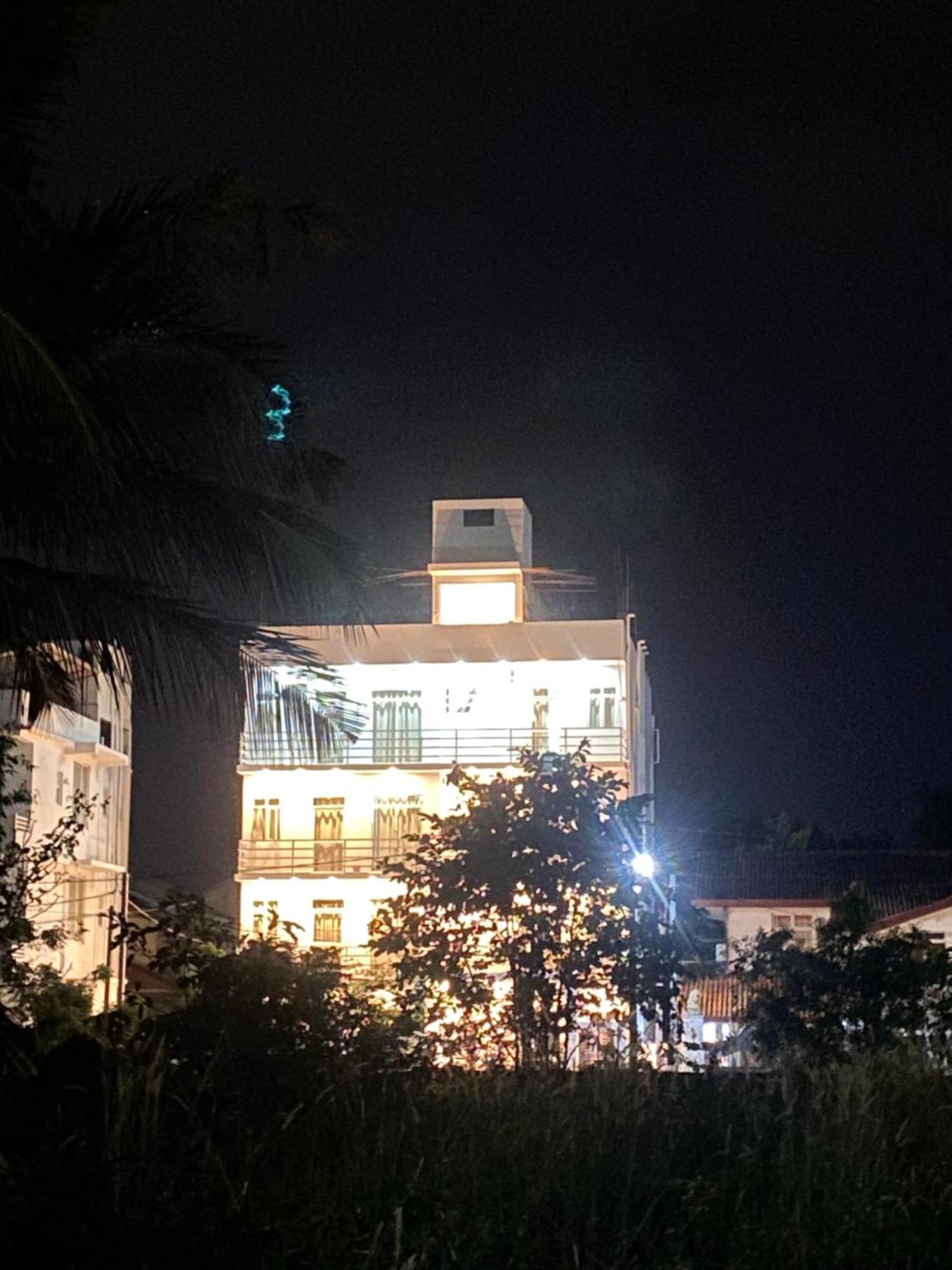Apartment Near Colombo Airport Katunayaka Bagian luar foto