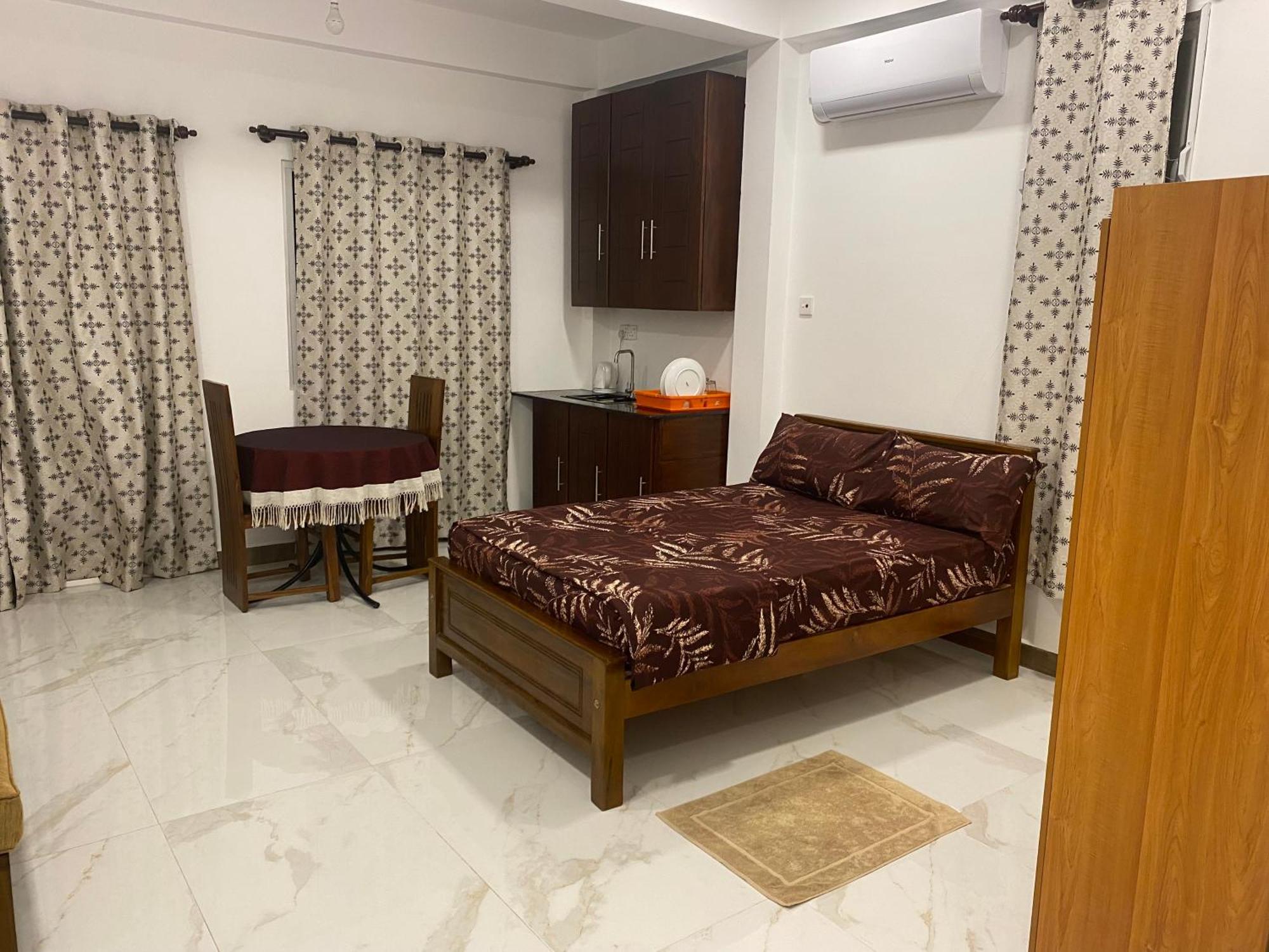 Apartment Near Colombo Airport Katunayaka Bagian luar foto