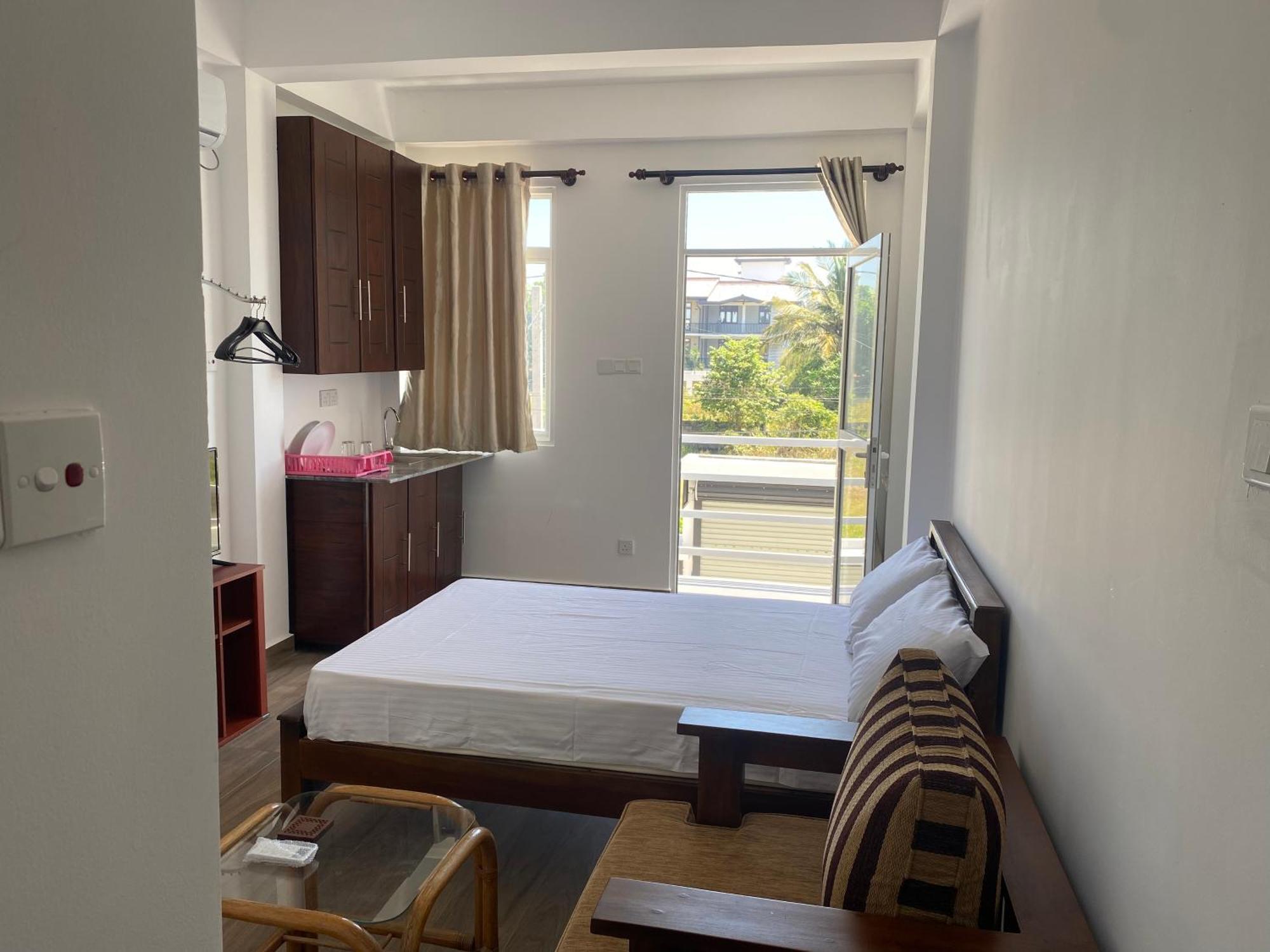 Apartment Near Colombo Airport Katunayaka Bagian luar foto