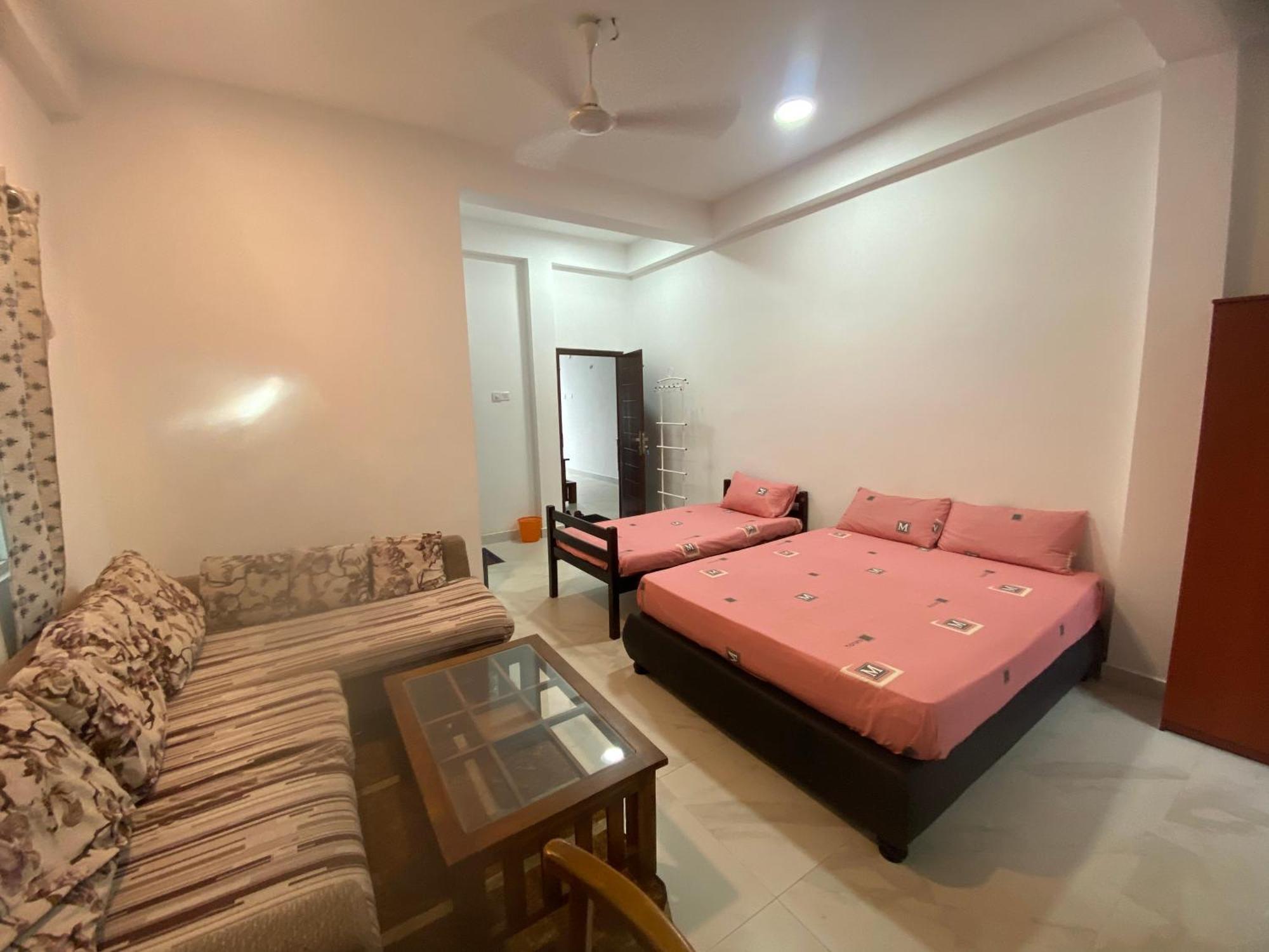 Apartment Near Colombo Airport Katunayaka Bagian luar foto